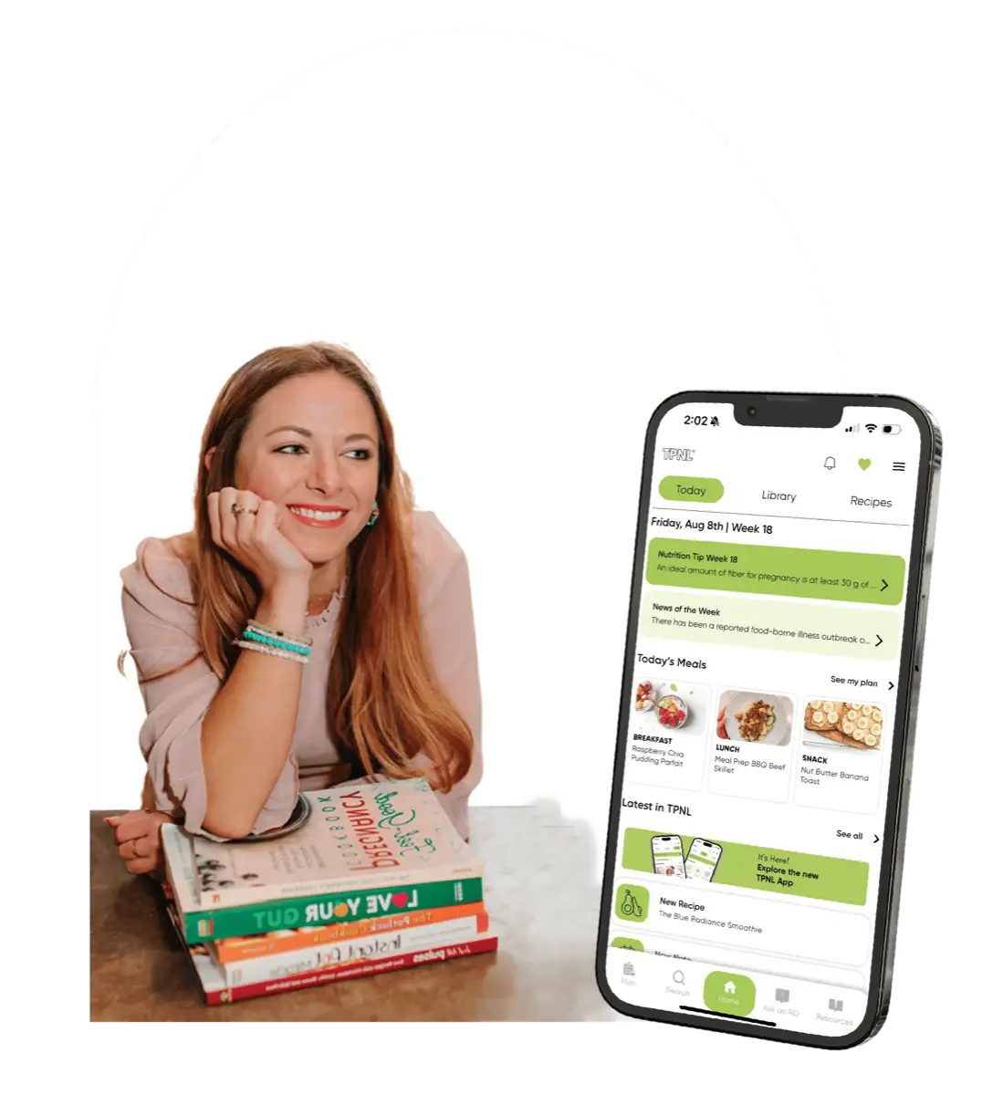 Pregnant woman using TPNL app