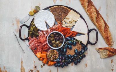 charcuterie board | 7 Common Pregnancy Food Myths